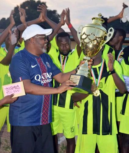 Côte d’Ivoire : 11eme édition du Tournoi de la Municipalité de Toumodi/ Le Maire Koné Idrissa exhorte les athlètes et la population à  la culture de la  cohésion sociale et de la paix.